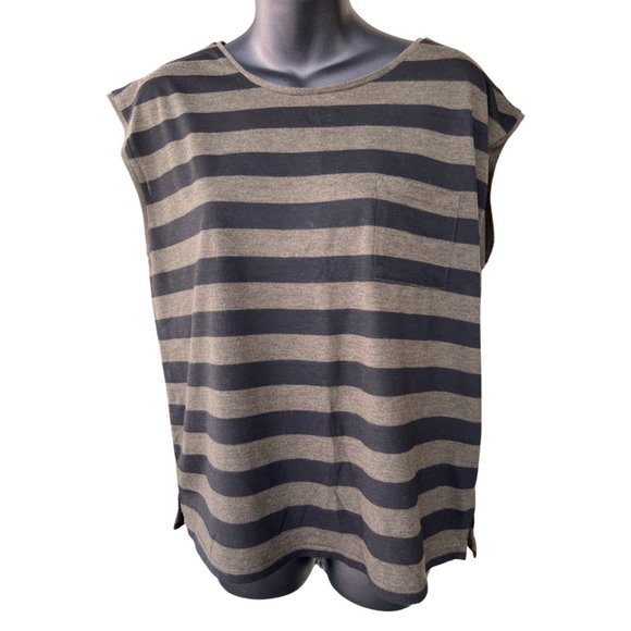 🌸4/$20🌸 Joe Fresh Striped Pocket Muscle T-Shirt - Picture 2 of 6